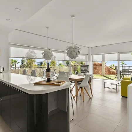 Luxury With Sea View Διαμέρισμα *